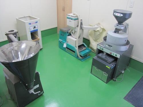 「たかなべ食彩工房」各種器具の写真