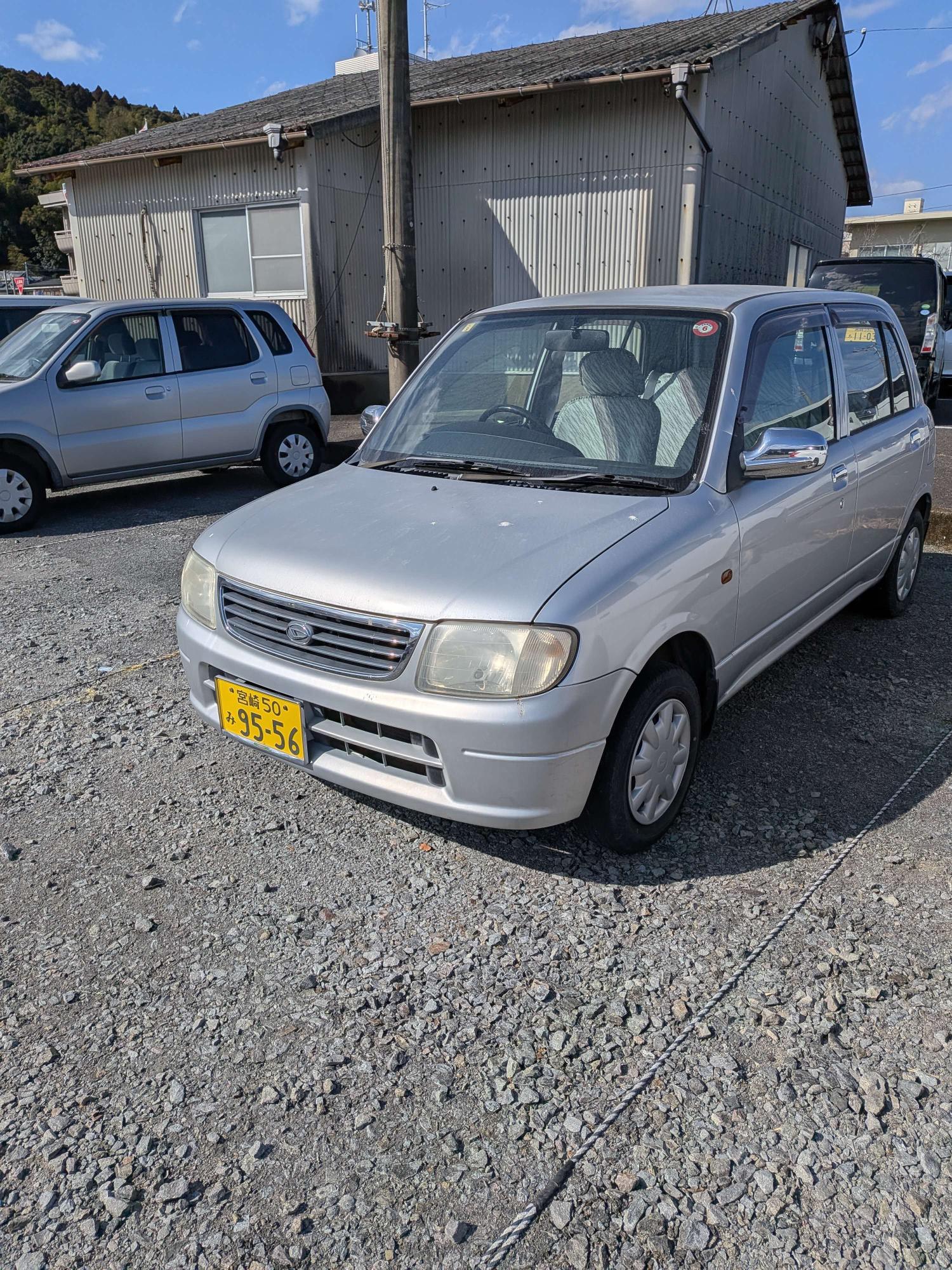 軽乗用自動車（ダイハツ ミラAT）